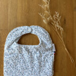 Bavoir cerise , lot de 7 / éponge (LA COULEUR CORRESPOND A LA PHOTO )